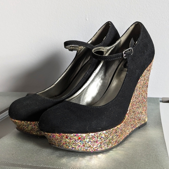 G by Guess Sparkle Wedges - Picture 10 of 11
